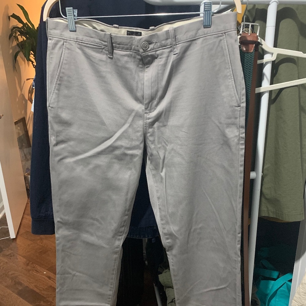 J Crew 770 chino- dove grey- 34/32